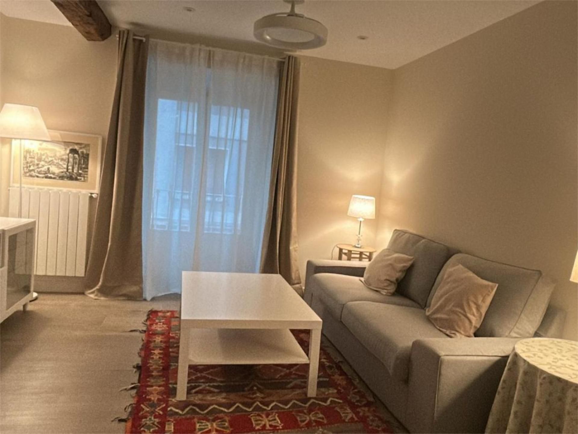 Bedroom of Flat to rent in  Granada Capital  with Heating, Terrace and Furnished