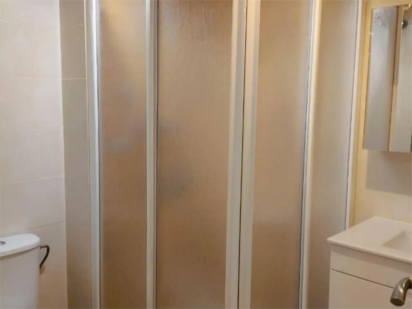 Wohnung zum Verkauf in Carrer Santa Anna, 4, Onil Badezimmer von Wohnung zum Verkauf in Onil mit Terrasse und Balkon