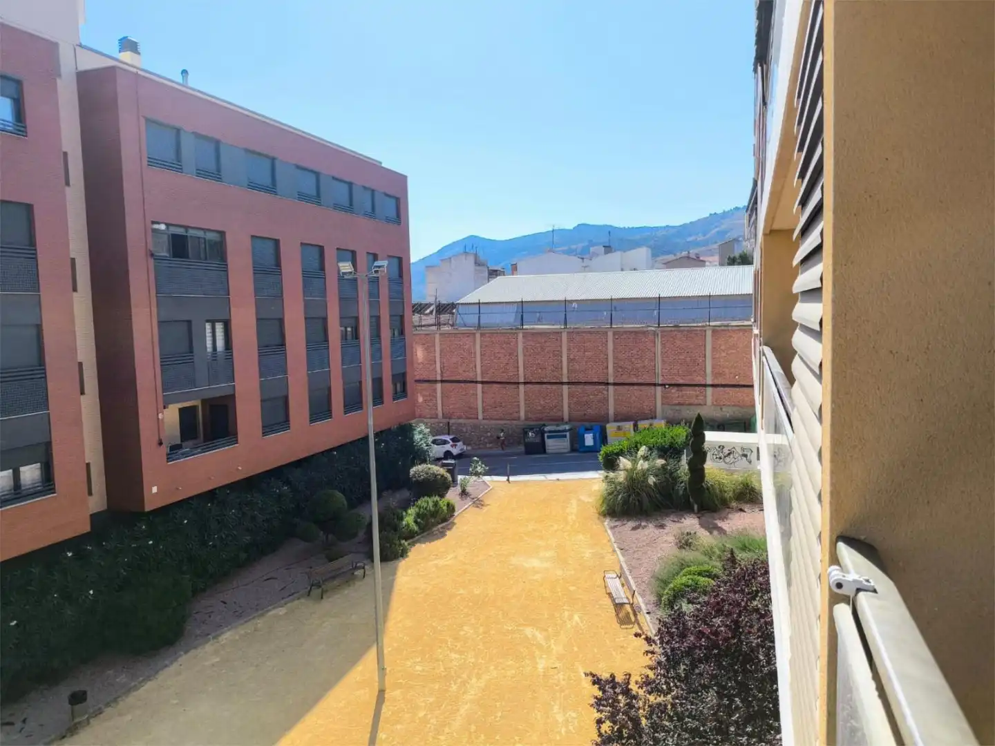 Wohnung zum Verkauf in Carrer Santa Anna, 4, Onil Außenansicht von Wohnung zum Verkauf in Onil mit Terrasse und Balkon