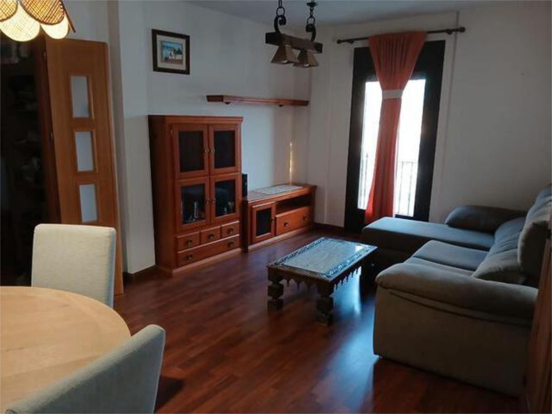 Living room of Flat for sale in San Martín de Valdeiglesias  with Heating, Private garden and Terrace