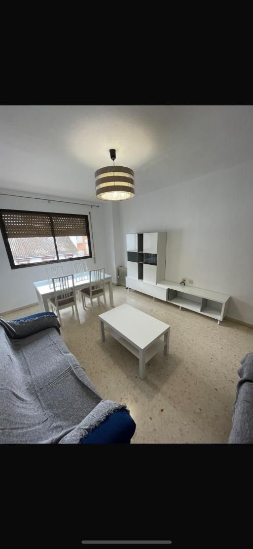 Sala d'estar de Pis de lloguer en Albolote amb Aire condicionat
