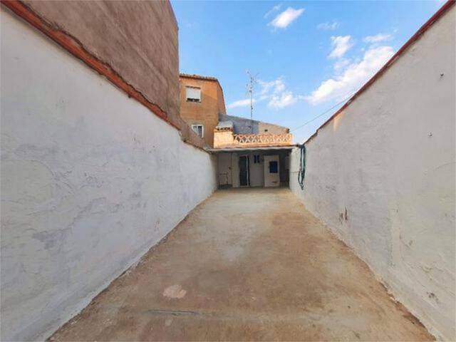 Casa-chalet en Venta en Villalpardo