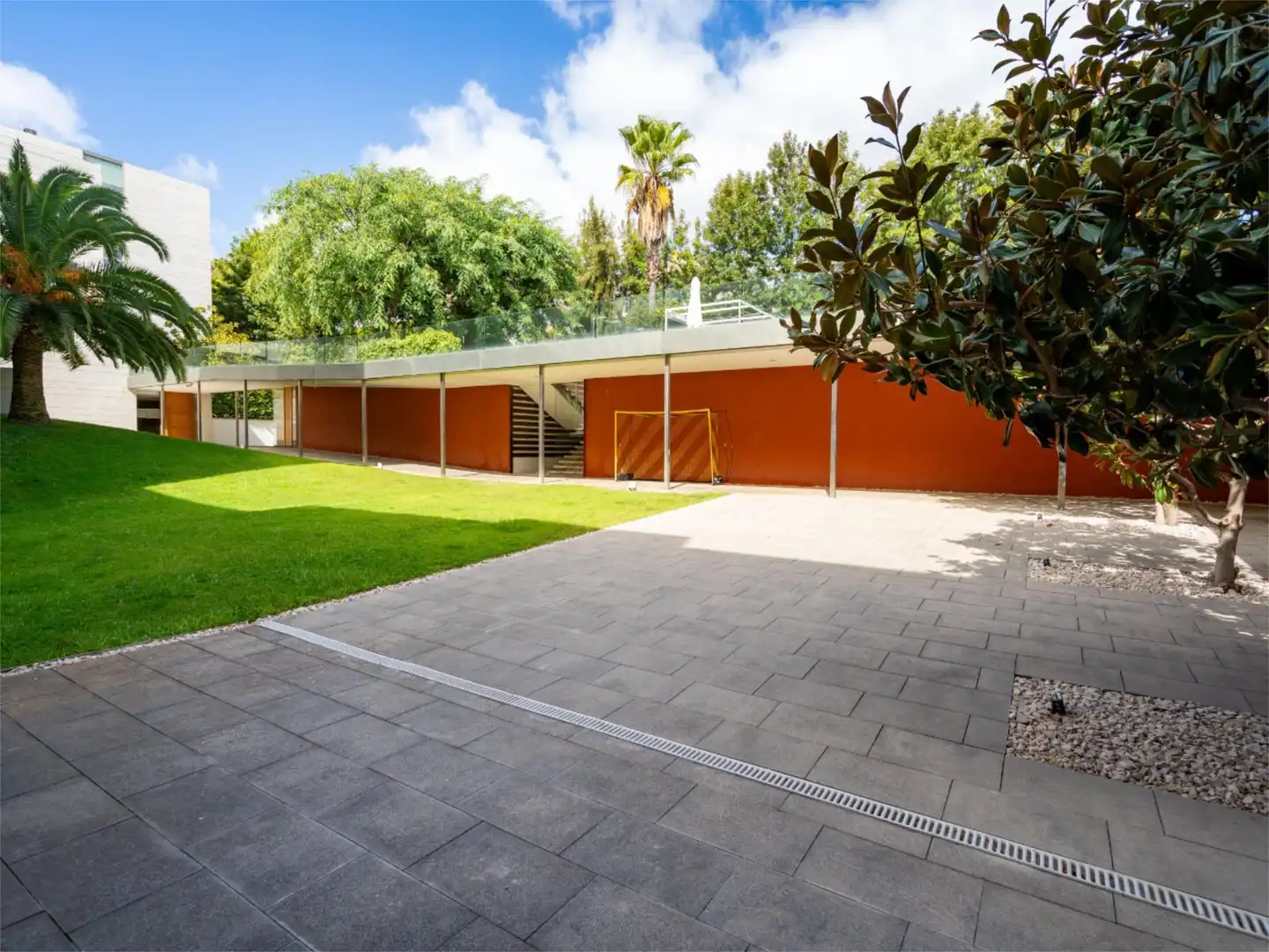 Vista exterior de Pis en venda en Tarragona amb Aire condicionat, Calefacció i Jardí privat
