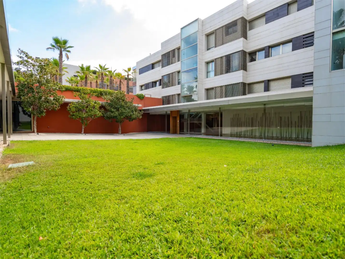 Vista exterior de Pis en venda en Tarragona amb Aire condicionat, Calefacció i Jardí privat