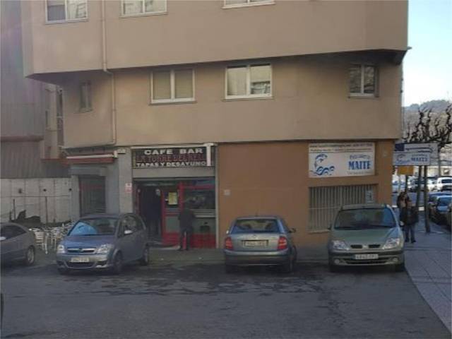 Local comercial en Venta en Ronda de Outeiro, 410 en Los Rosales