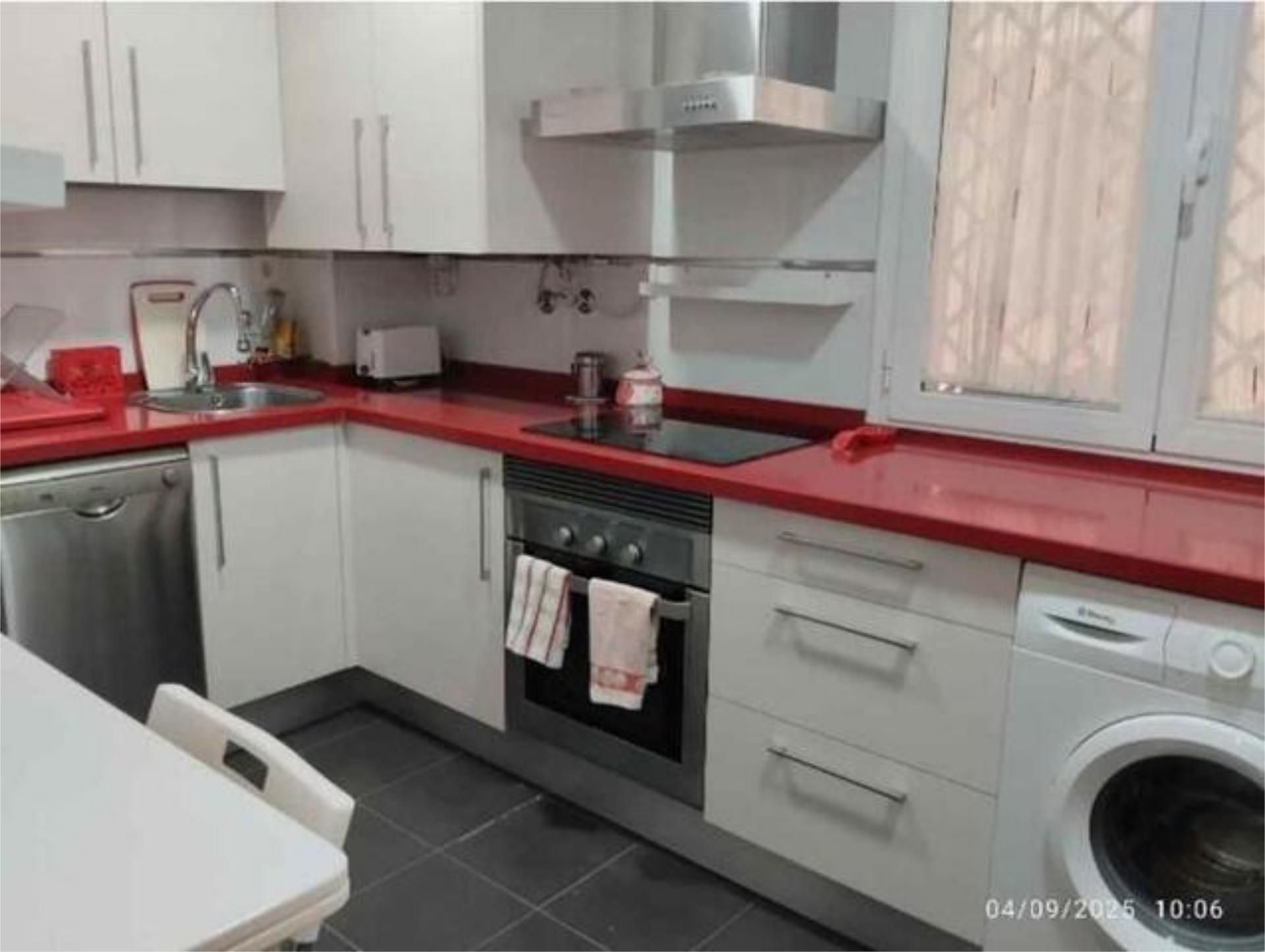 Cuina de Apartament de lloguer en Armilla amb Terrassa