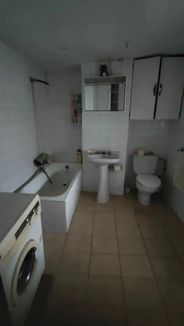 Bathroom of Flat for sale in San Martín de Trevejo  with Terrace and Balcony