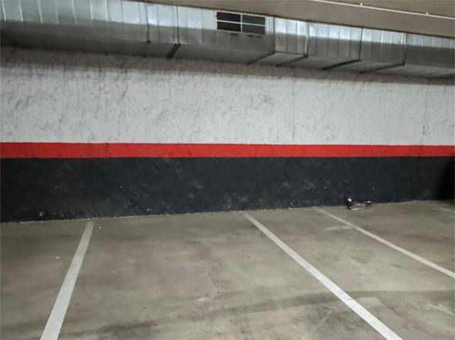 Garaje en Alquiler en Carrer General Manso, 42 en Roses - Castellbell