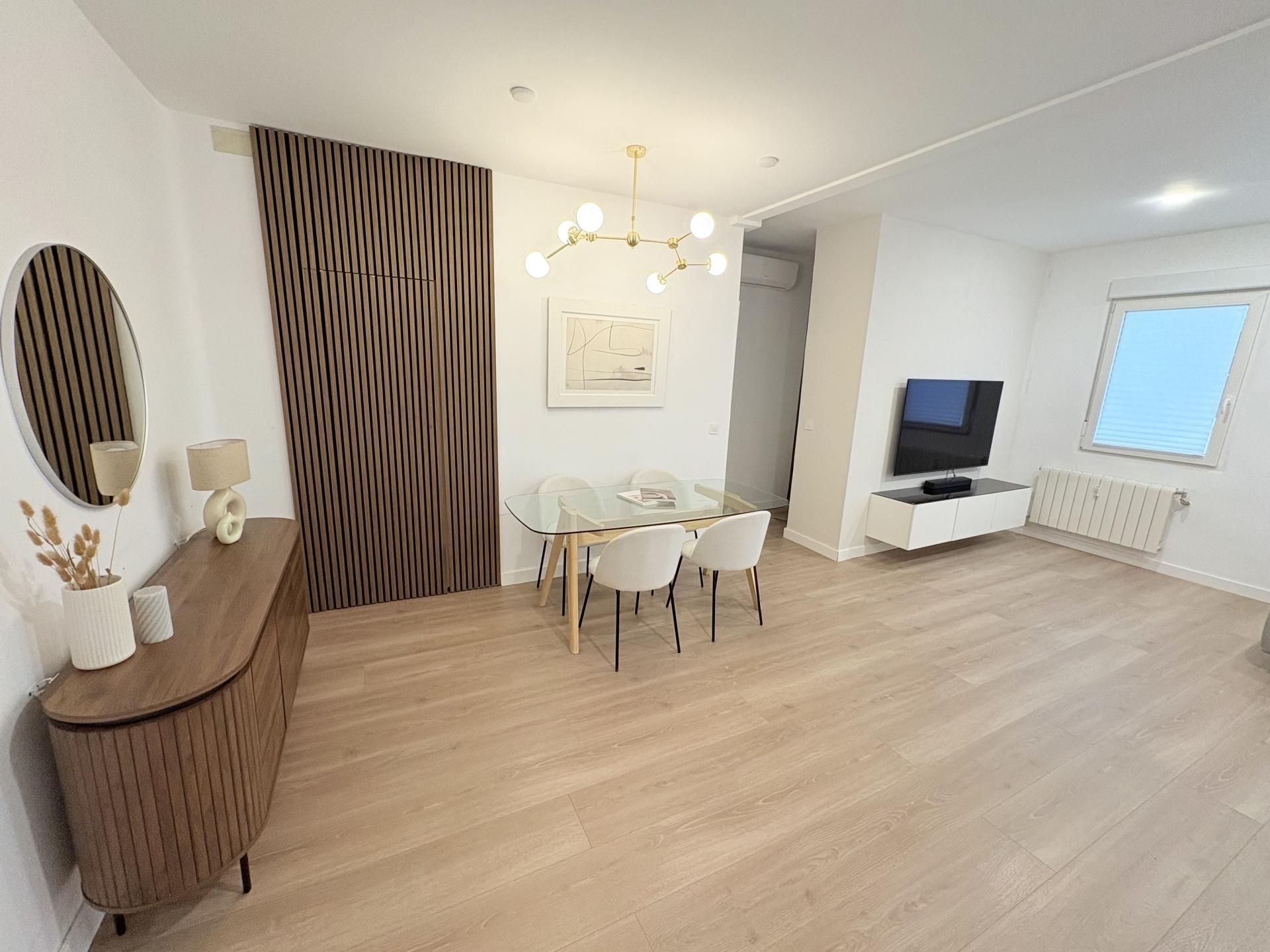 Living room of Flat for sale in  Madrid Capital  with Air Conditioner