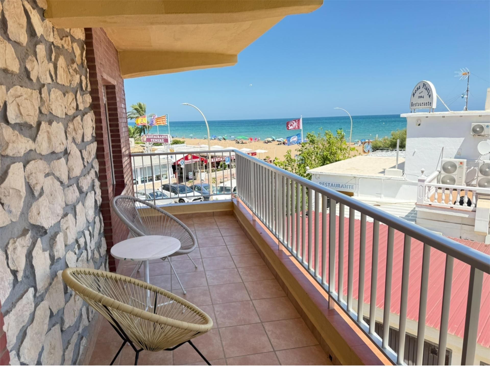 Balcony of Flat to rent in Dénia  with Air Conditioner, Heating and Private garden