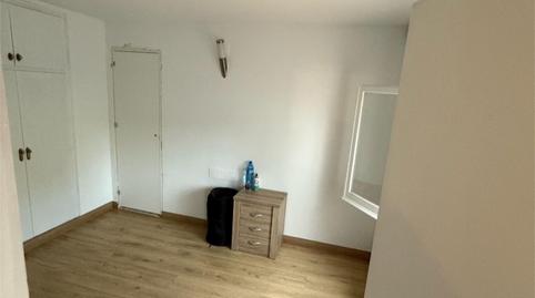 Foto 5 de Casa adosada en venda a Carrer de Torroella, 136, La Punxa, Girona