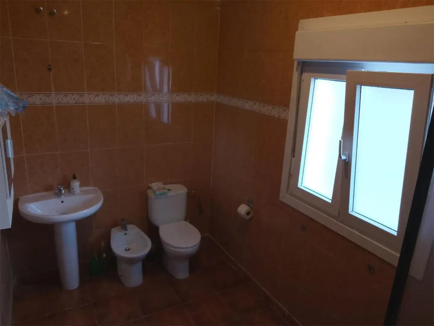 Finca rústica de lloguer a Lugar Malacapa, Cómpeta Bany de Finca rústica de lloguer en Cómpeta amb Terrassa, Piscina i Moblat