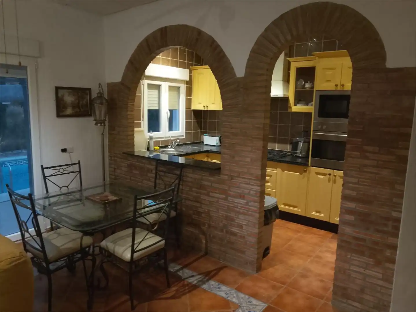 Finca rústica de lloguer a Lugar Malacapa, Cómpeta Cuina de Finca rústica de lloguer en Cómpeta amb Terrassa, Piscina i Moblat