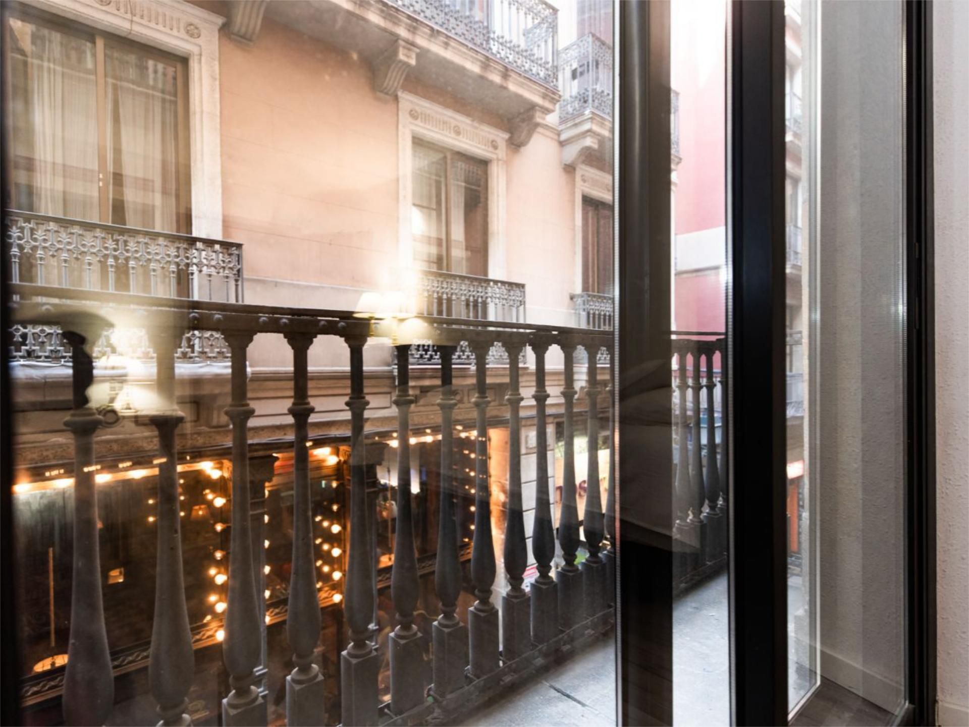 Terrace of Flat to rent in  Barcelona Capital  with Air Conditioner and Balcony
