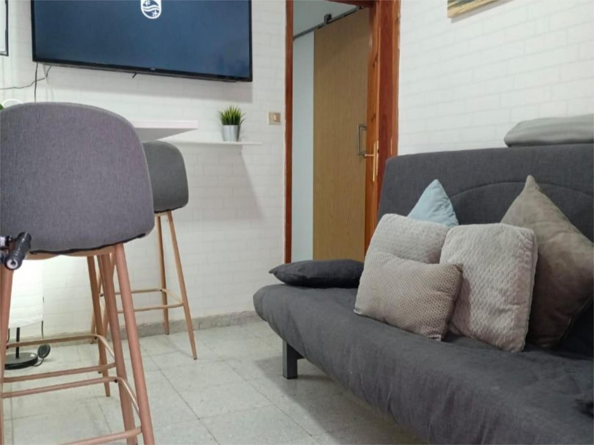 Living room of Single-family semi-detached to share in Las Palmas de Gran Canaria  with Furnished