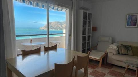 Foto 4 de Apartamento en venta en La Herradura centro, Granada
