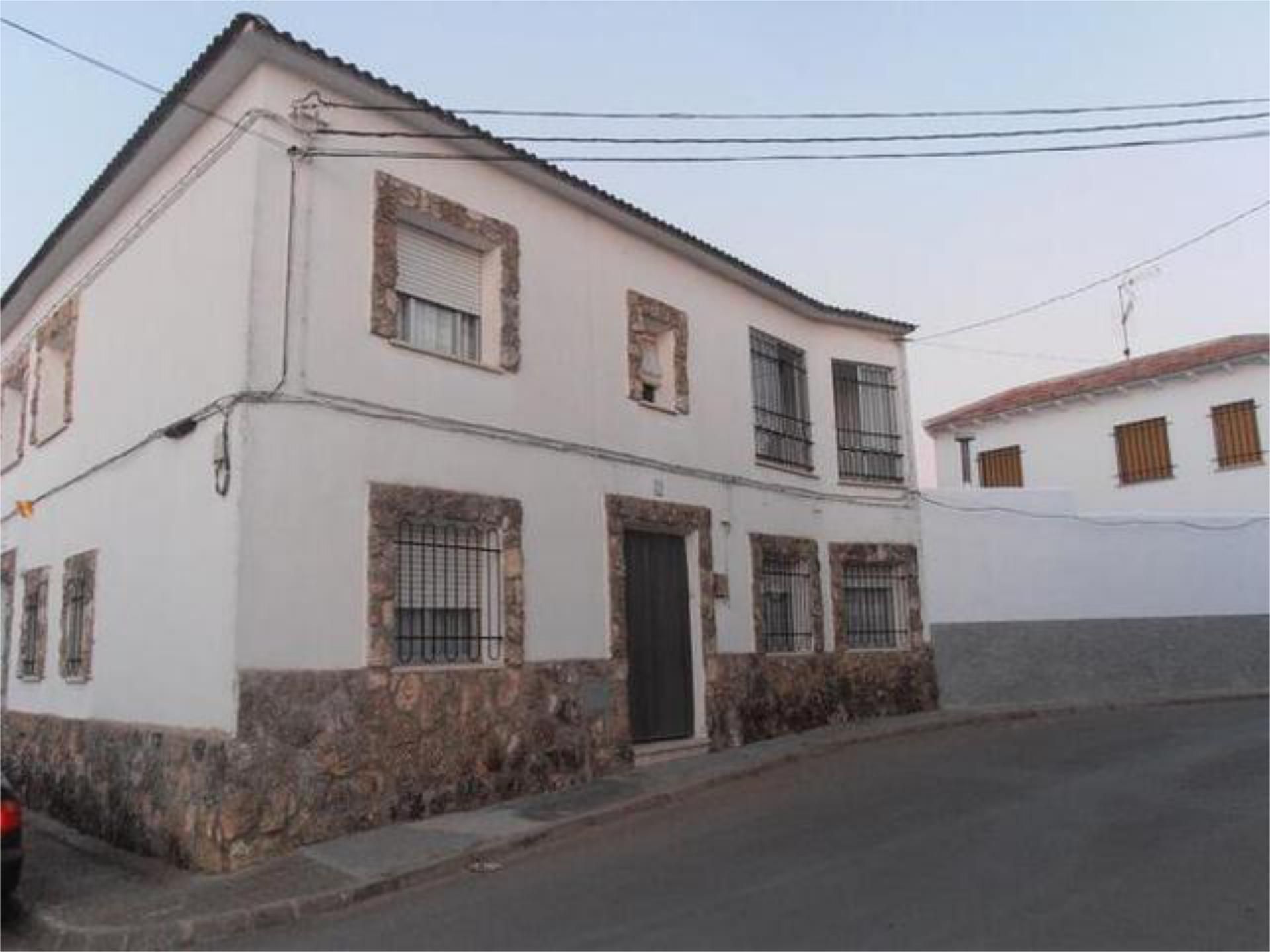 Exterior view of House or chalet for sale in Villamayor de Santiago  with Terrace