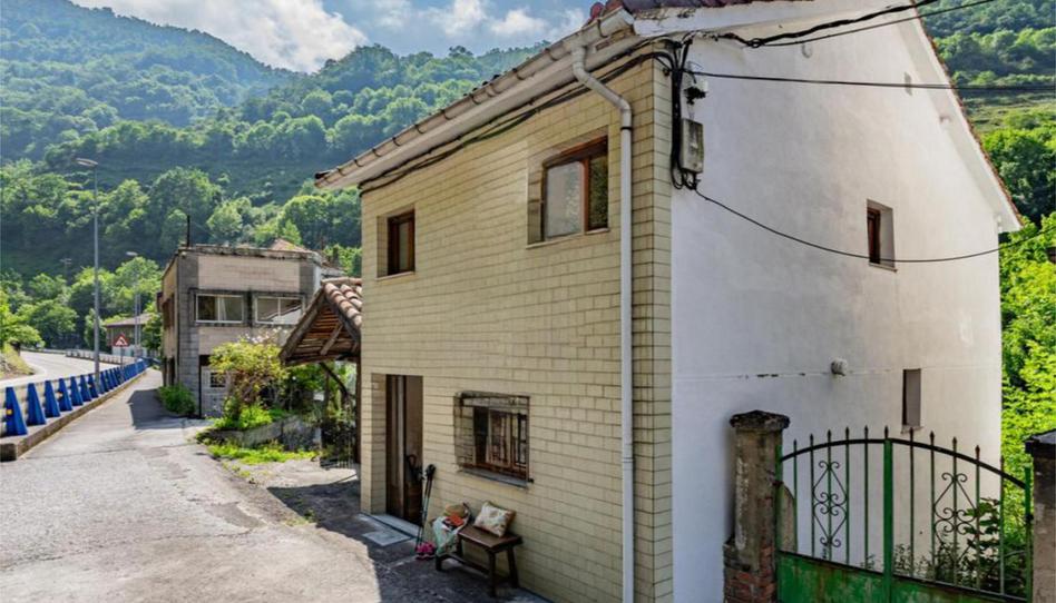 Casa adosada en venda a Carretera General, S/n, Lena, Asturias - imatge 1 Foto 1 de Casa adosada en venda a Carretera General, S/n, Lena, Asturias