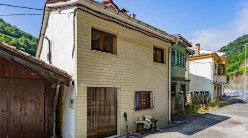 Casa adosada en venda a Carretera General, S/n, Lena, Asturias - imatge 2 Foto 2 de Casa adosada en venda a Carretera General, S/n, Lena, Asturias
