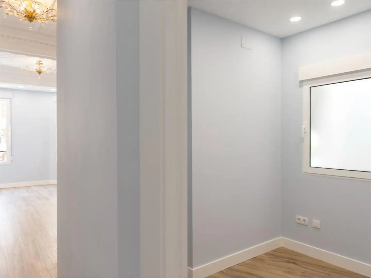 Schlafzimmer von Wohnung zum Verkauf in  Valencia Capital mit Klimaanlage
