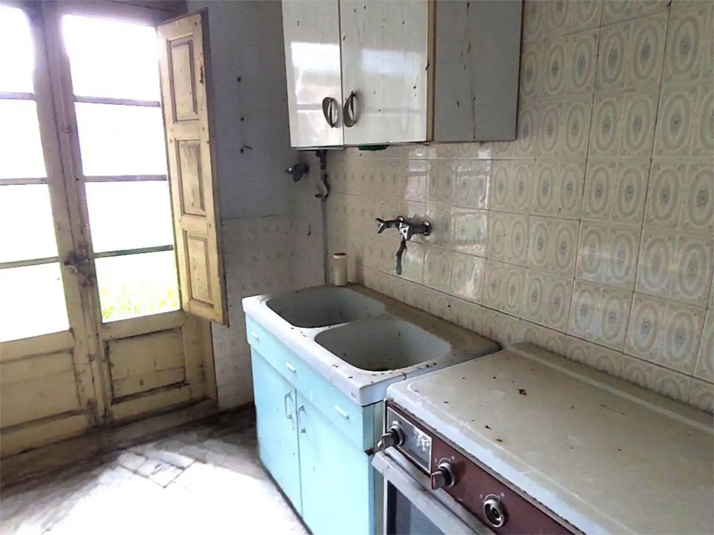 Flat for sale in Plaza Cantarranas, 2, Fuente de Santa Cruz Kitchen of Flat for sale in Fuente de Santa Cruz with Storage room and Furnished