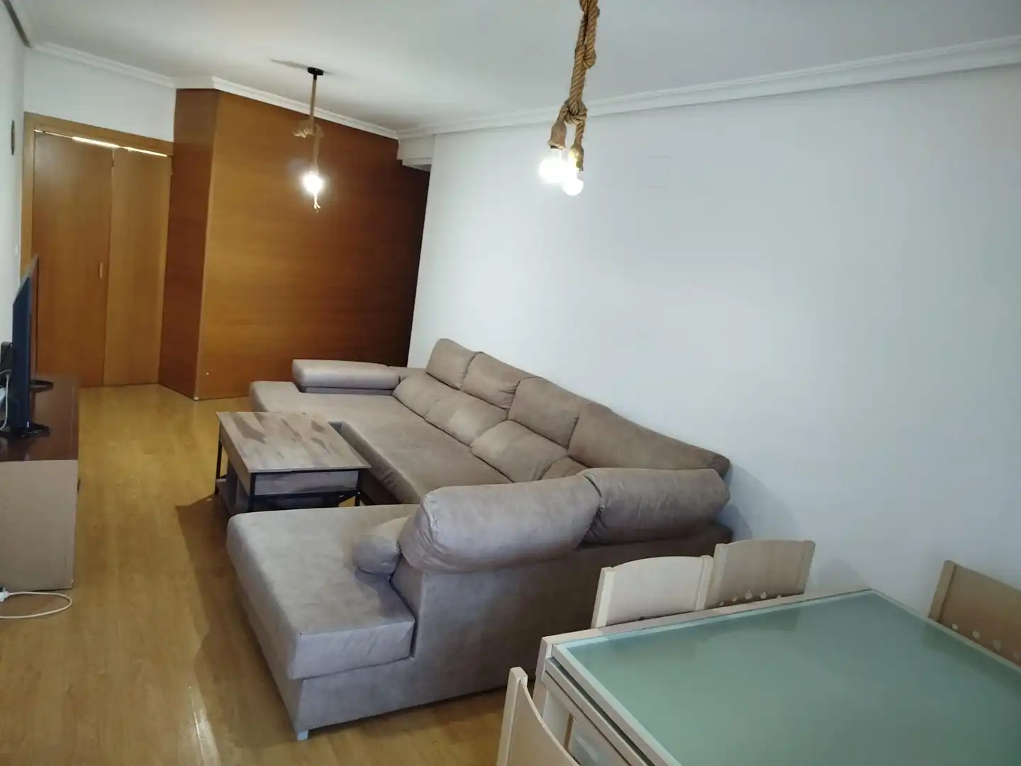 Pis en venda a Avenida Cardenal Francisco Álvarez, Paus - Poligono San Blas Sala d'estar de Pis en venda en Alicante / Alacant
