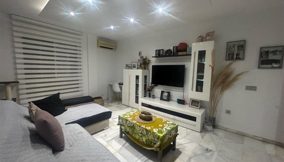 Foto 1 de Pis en venda a Calle Virgen de la Cabeza, 3, Benahadux, Almería