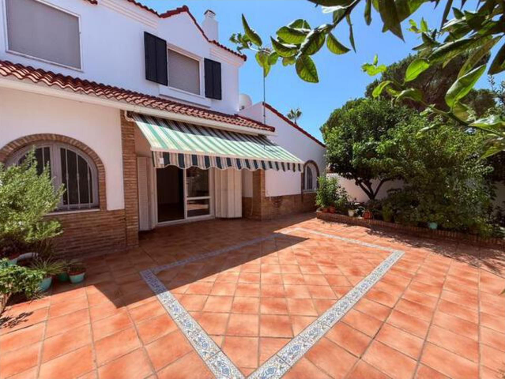 Garden of House or chalet for sale in Aljaraque  with Terrace and Swimming Pool
