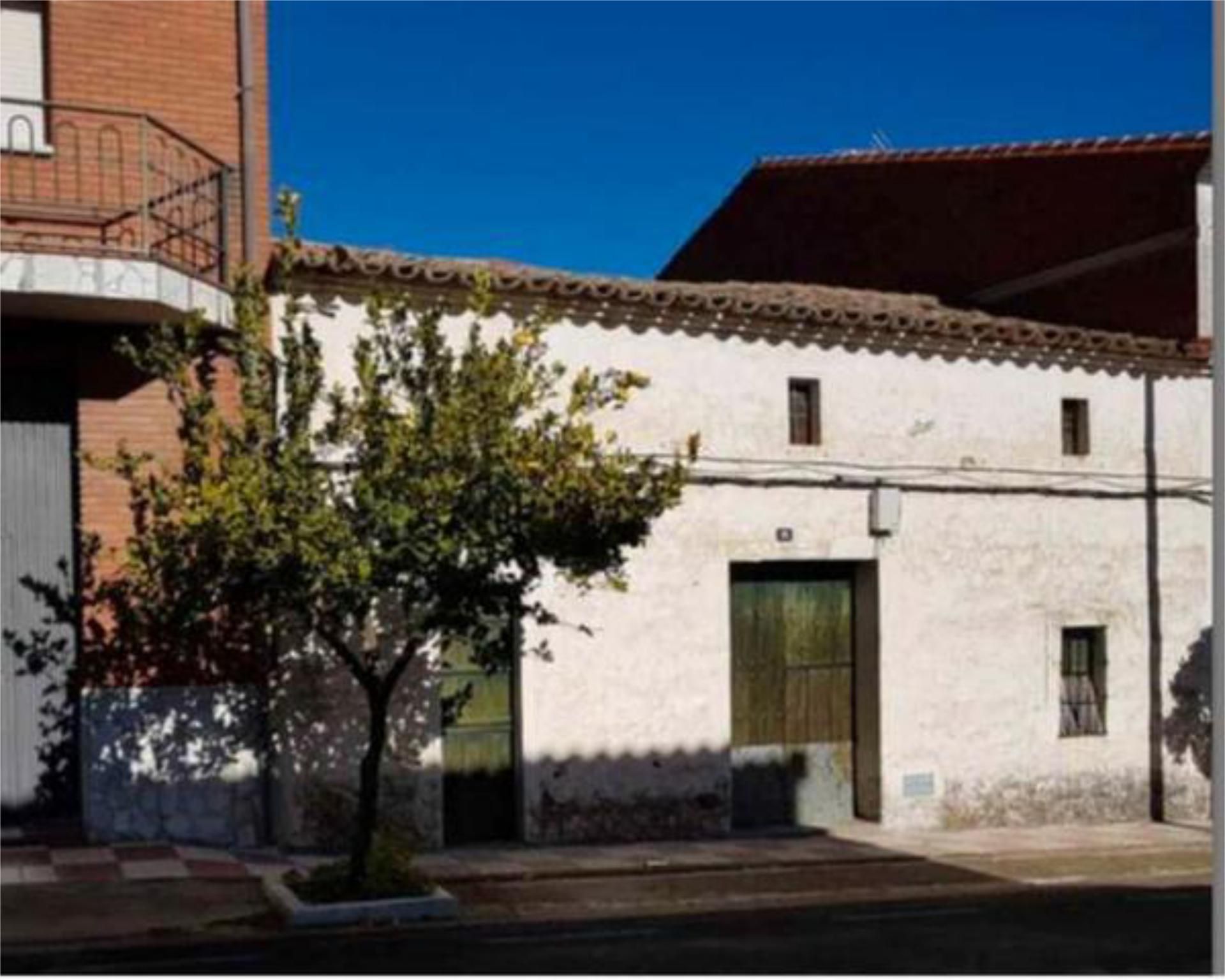 Exterior view of House or chalet for sale in Agudo