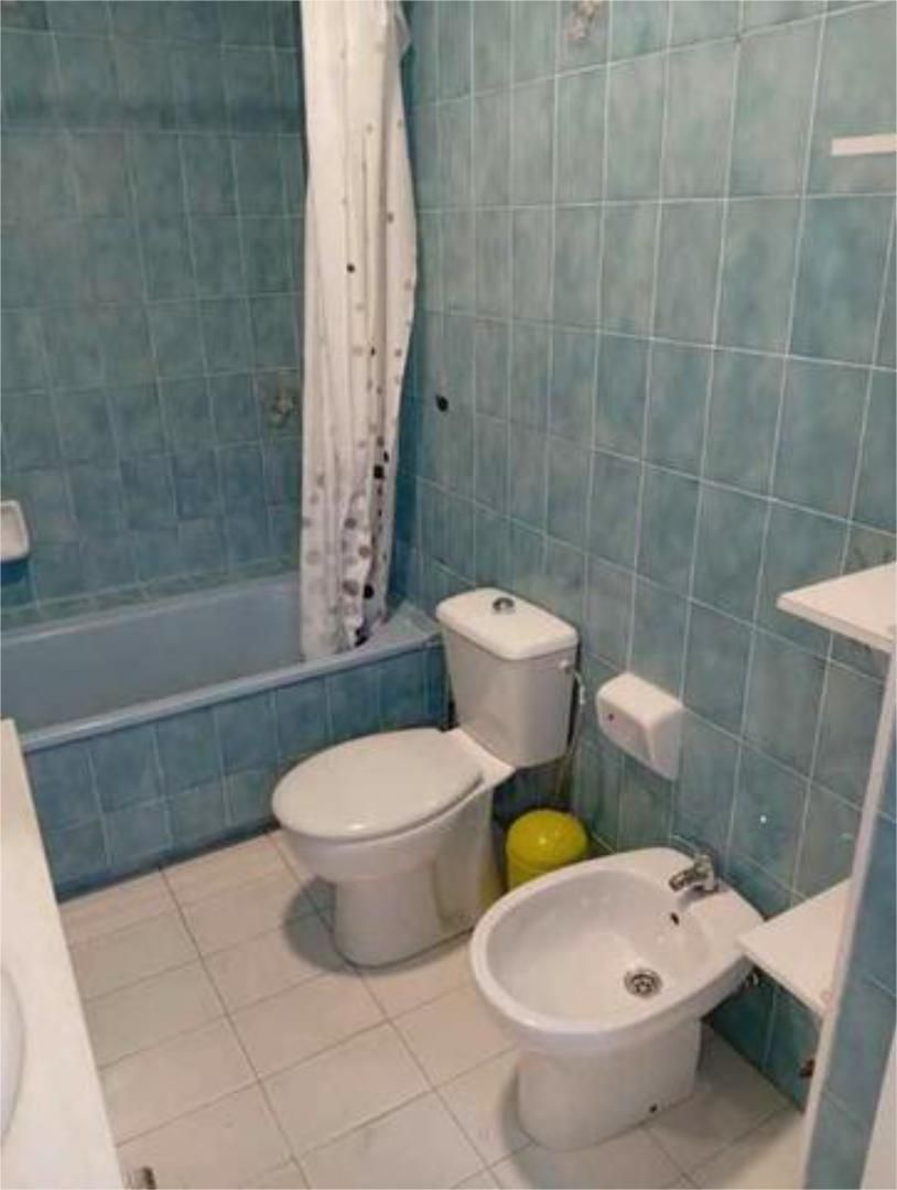 Bathroom of Flat to rent in Medina Sidonia
