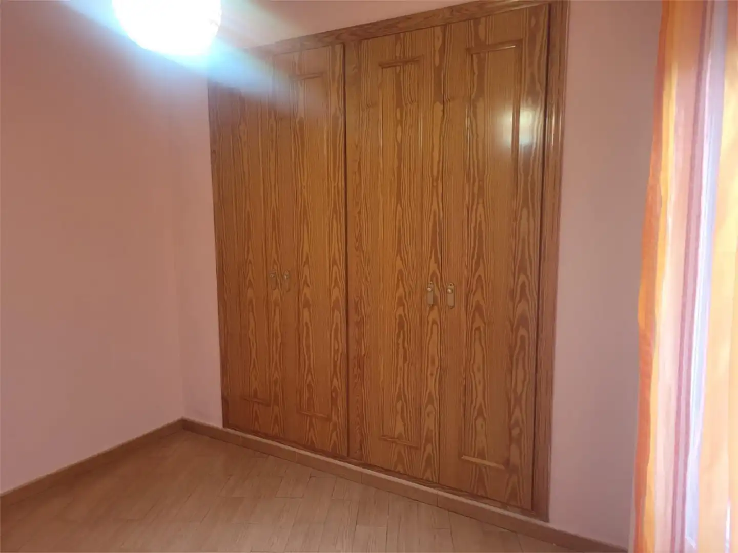 Dormitori de Apartament en venda en Caravaca de la Cruz amb Balcó