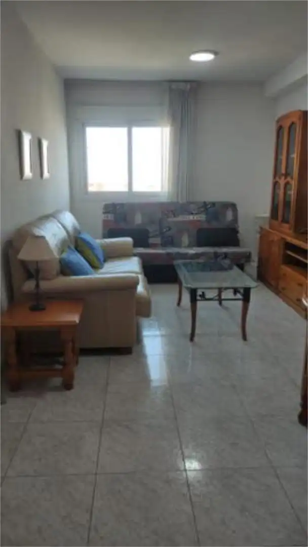Apartamento de alquiler en Barrio Alto - San Félix
