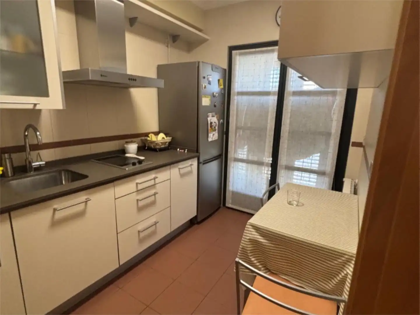 Flat for sale in Plaza de San Isidoro, 6, Casco Antiguo Kitchen of Flat for sale in Zamora Capital with Heating, Storage room and Furnished
