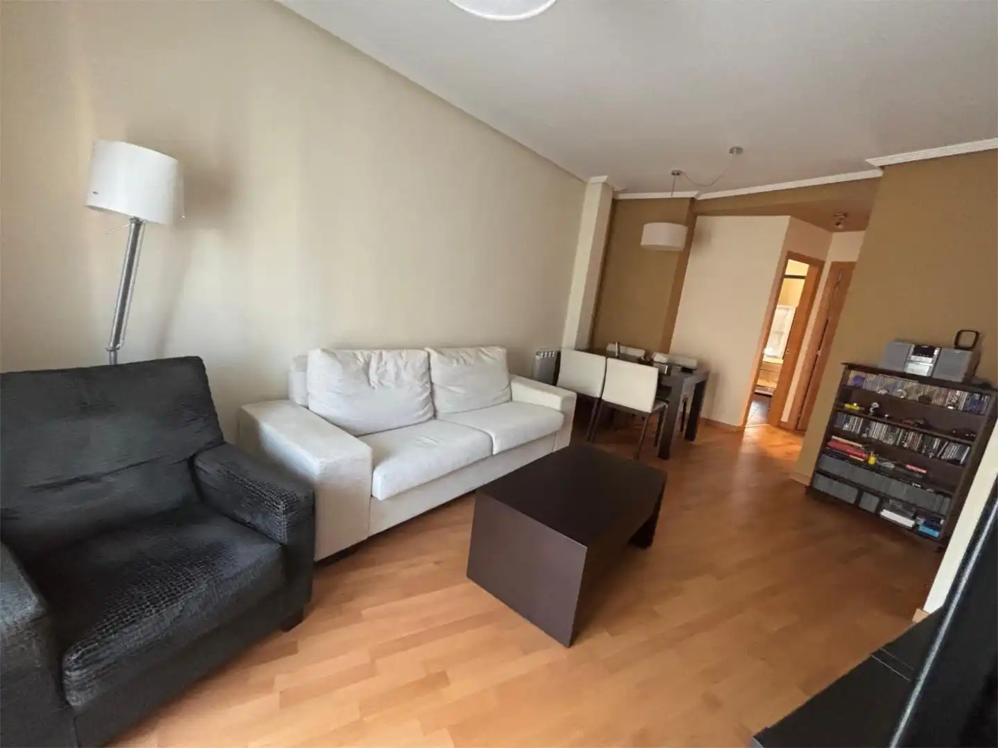 Flat for sale in Plaza de San Isidoro, 6, Casco Antiguo Living room of Flat for sale in Zamora Capital with Heating, Storage room and Furnished