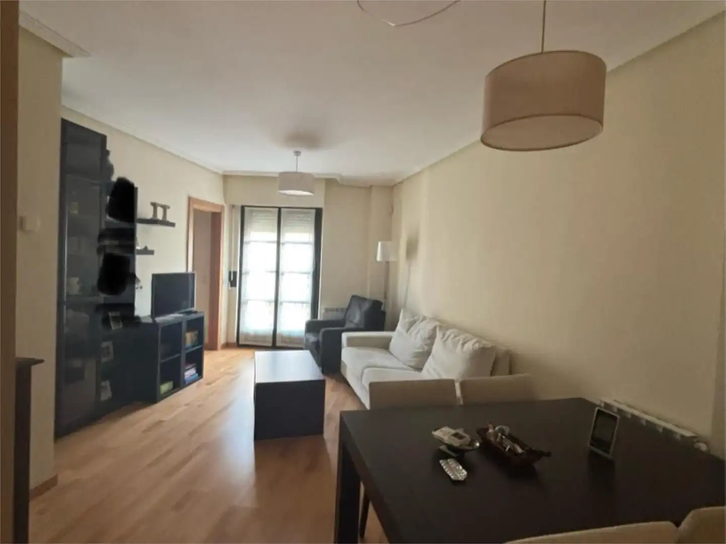 Flat for sale in Plaza de San Isidoro, 6, Casco Antiguo Living room of Flat for sale in Zamora Capital with Heating, Storage room and Furnished