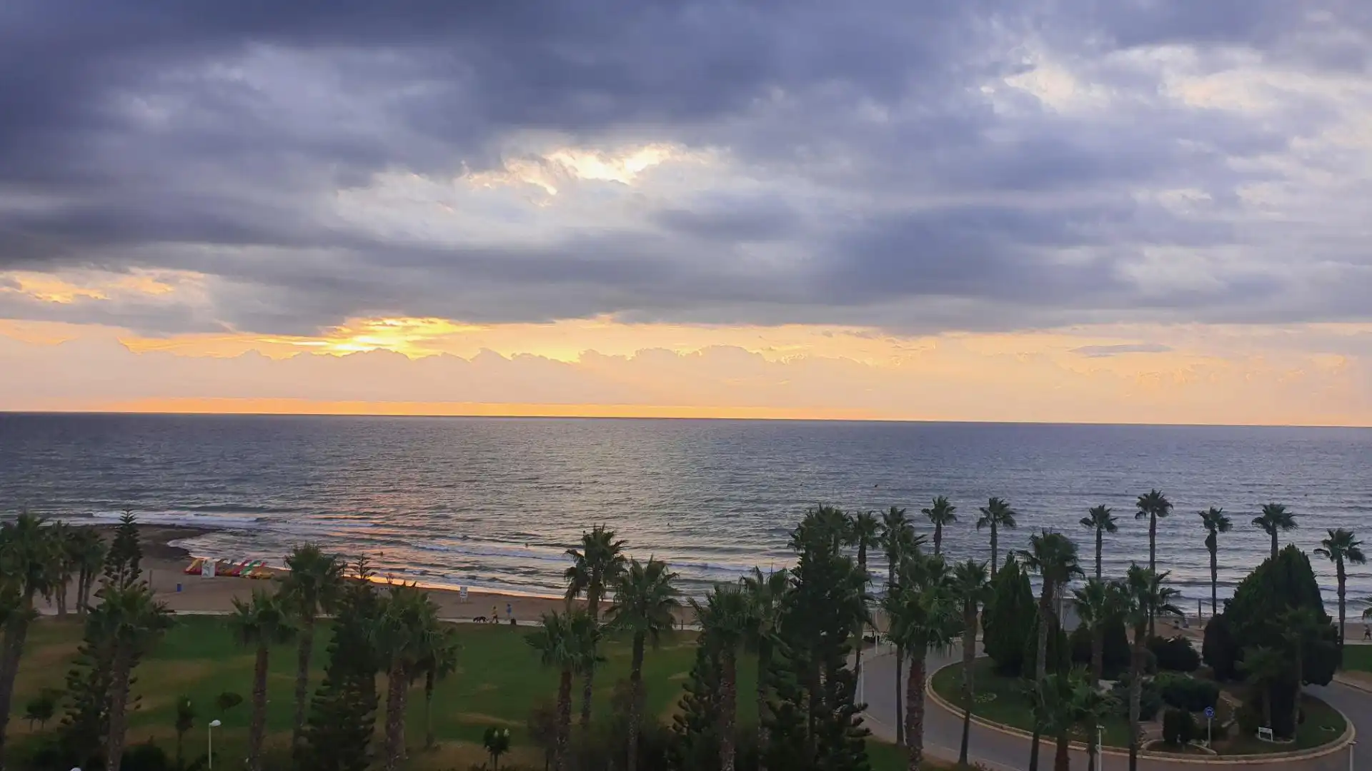 Flat for sale in Calle el Barco, 1, Vista Mar Exterior view of Flat for sale in Oropesa del Mar / Orpesa with Air Conditioner, Private garden and Terrace