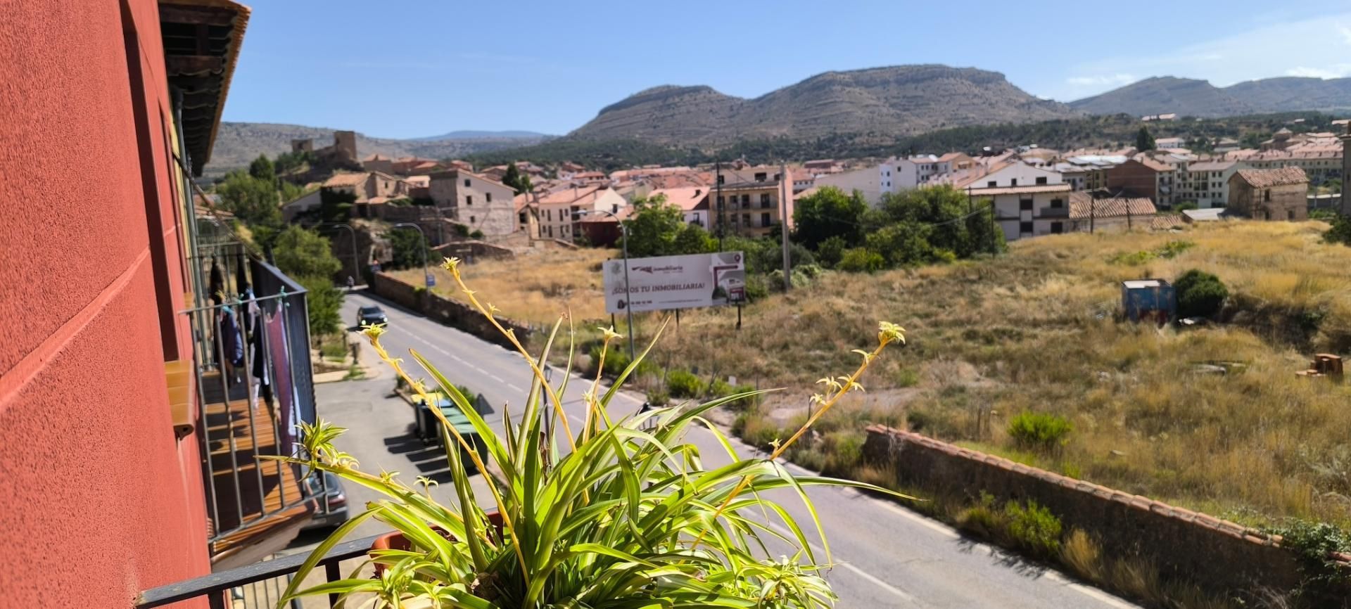 Exterior view of Flat for sale in Mora de Rubielos  with Storage room, Community parking and Video intercom