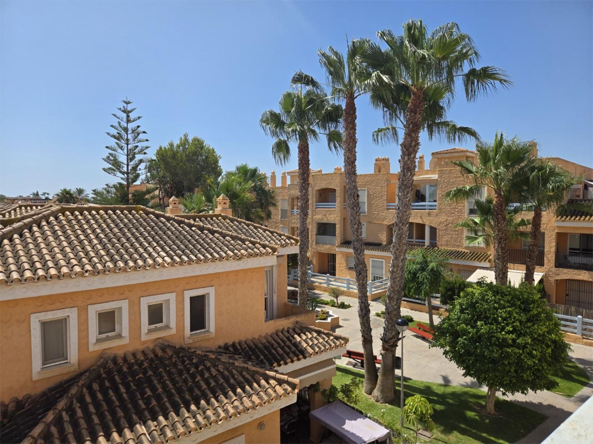 Ático de alquiler en Avenida Juan Sebastián Elcano, 1, Las Marinas - Pueblo Laguna