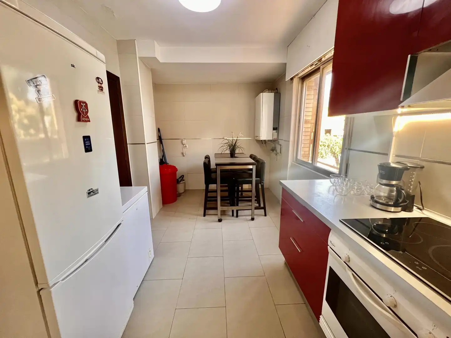Room in Calle de Valencia, 41, Pueblo Kitchen of Houses for share in Pozuelo de Alarcón with Air Conditioner, Heating and Private garden
