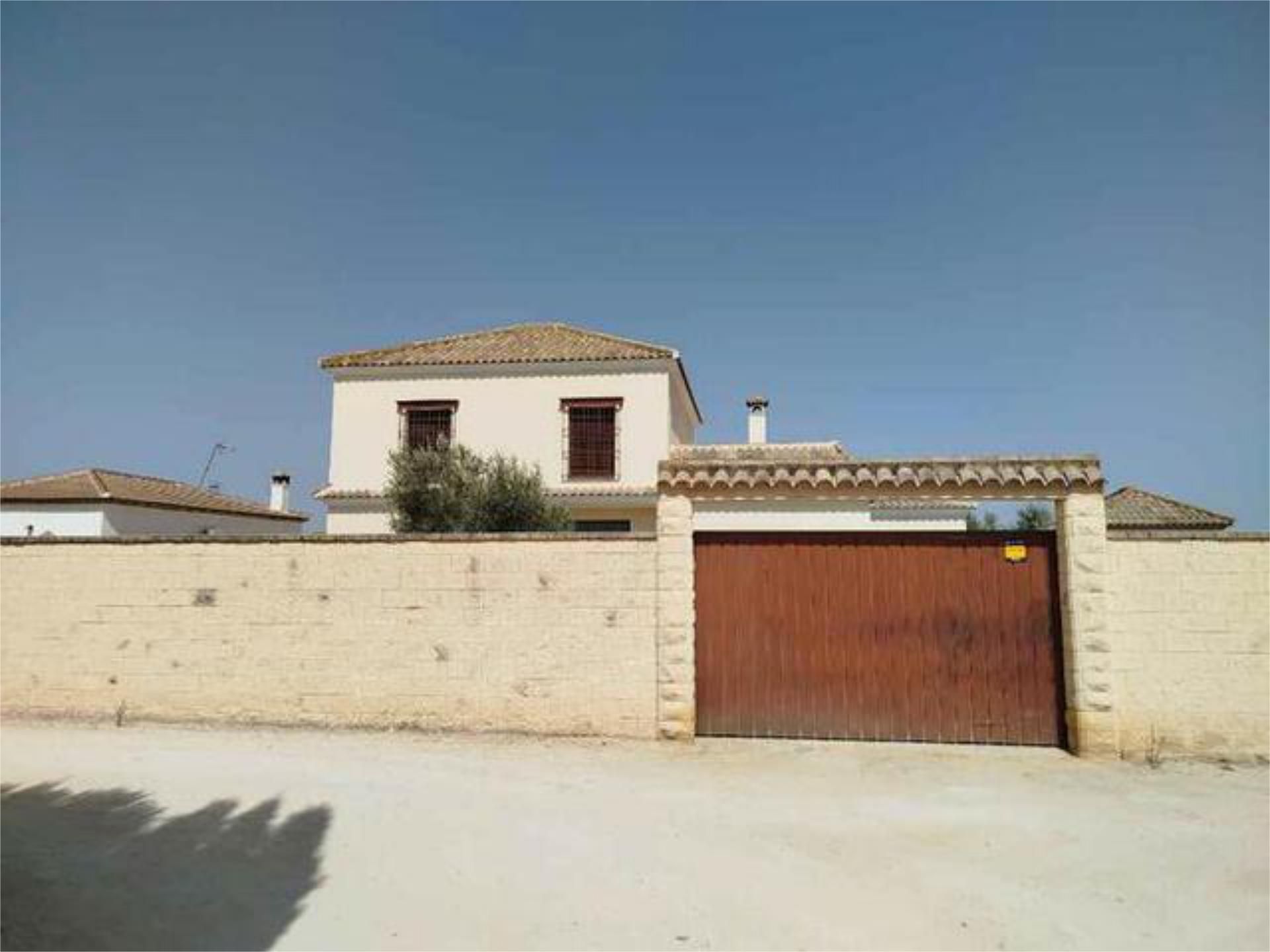 Exterior view of Single-family semi-detached for sale in Marchena  with Heating, Private garden and Terrace