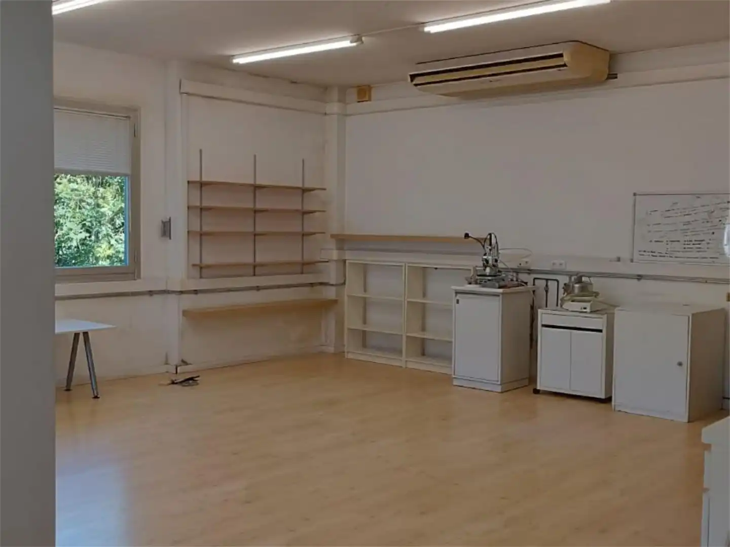 Commercial properties for sale in Mijoa Auzoa, 2, Mutriku Kitchen of Commercial properties for sale in Mutriku with Air Conditioner and Heating