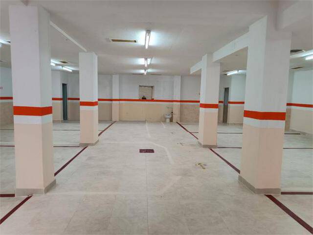 Garaje en Alquiler en Garrido Sur