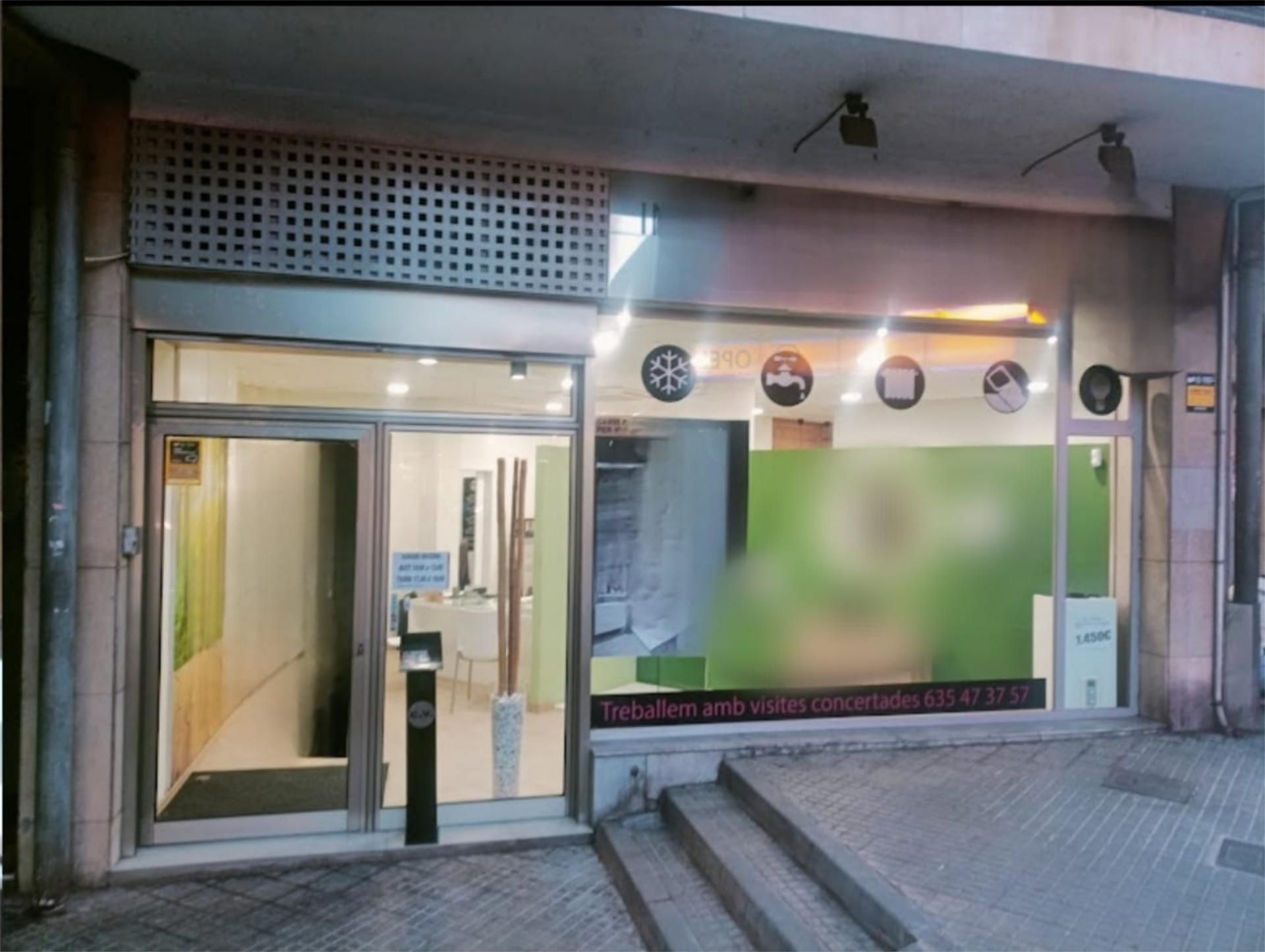 Exterior view of Planta baja for sale in Manresa  with Air Conditioner