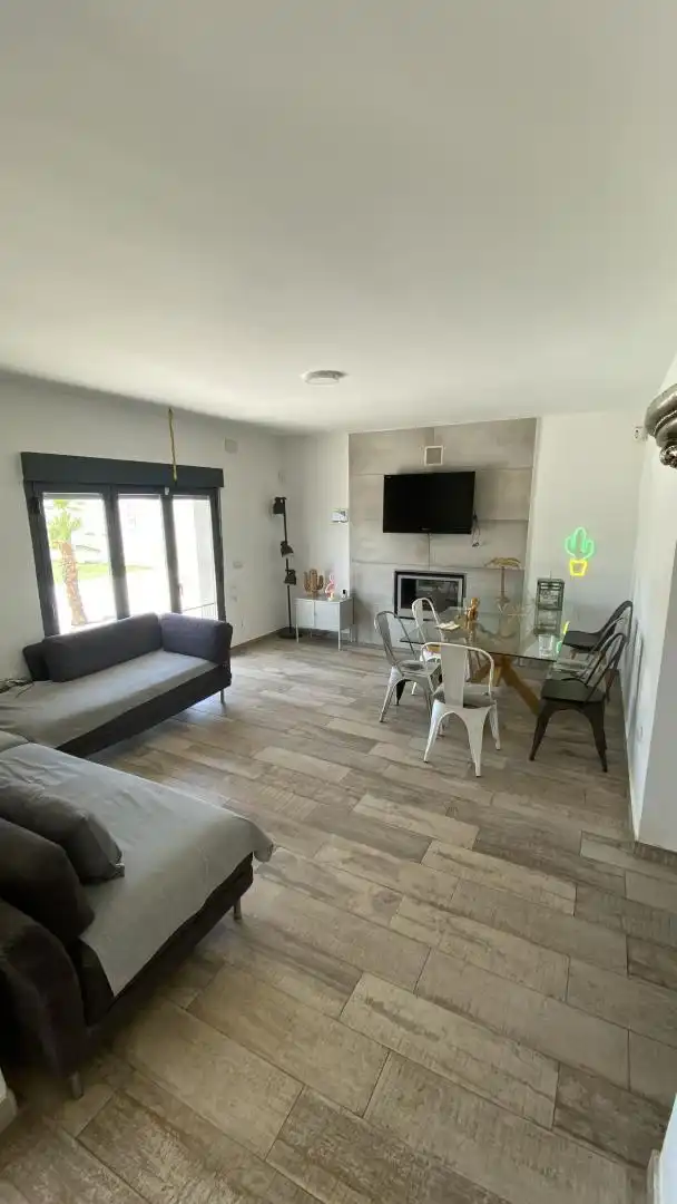 Houses for sale in Calle Madrid, 73, Yuncler Living room of Houses for sale in Yuncler with Air Conditioner and Swimming Pool