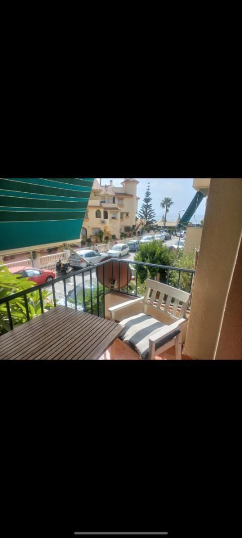 Terrassa de Pis de lloguer en Rincón de la Victoria amb Aire condicionat, Moblat i Aparcament comunitari