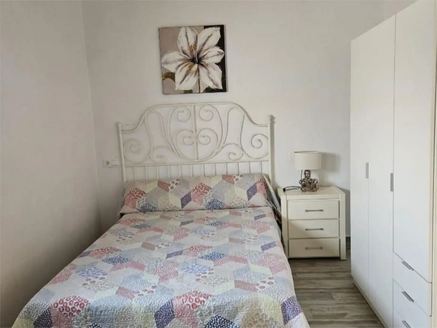 Habitación en Calle Repla, 7, Los Corrales Habitación de Piso para compartir en Los Corrales