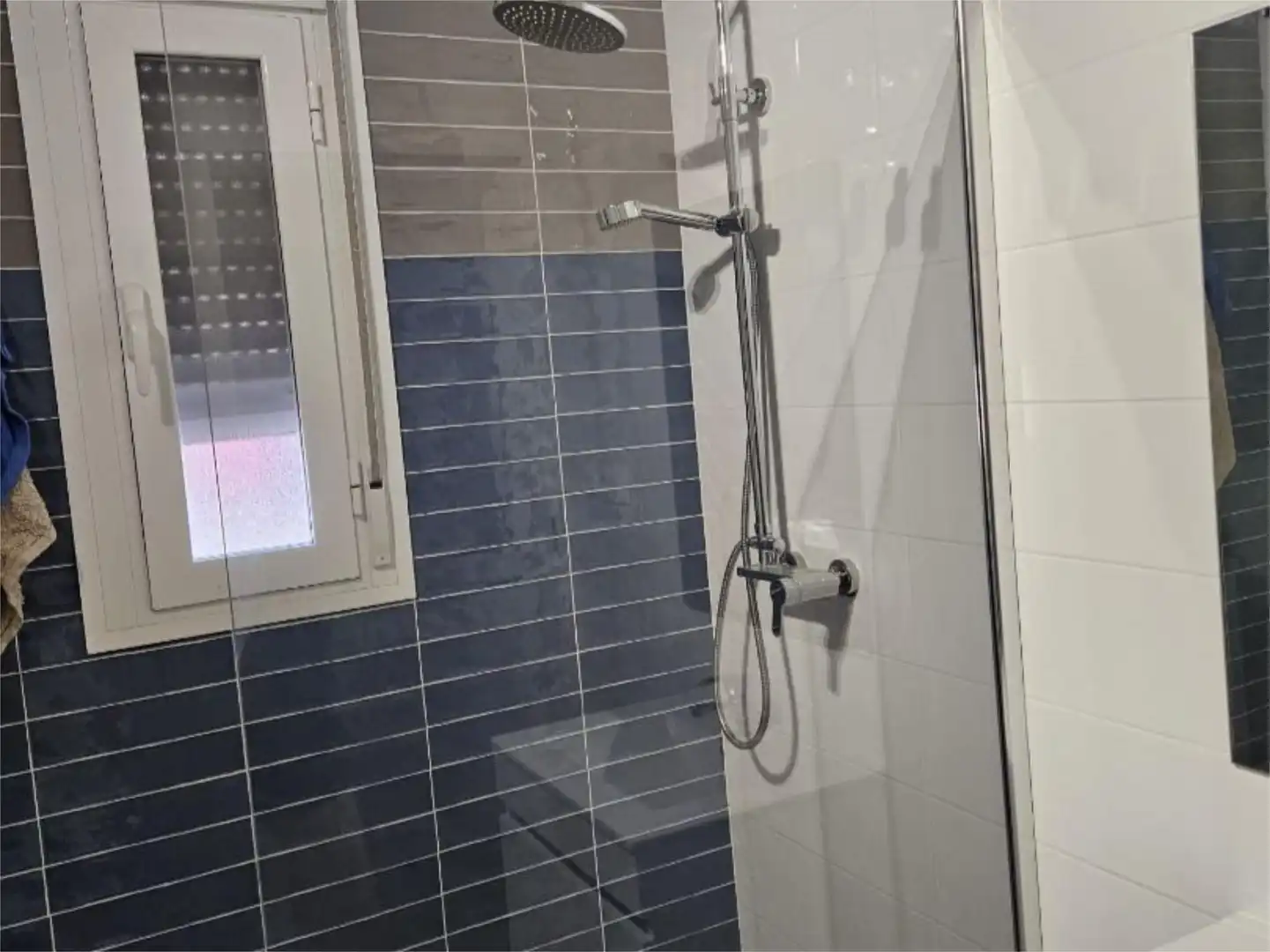 Habitación en Calle Repla, 7, Los Corrales Baño de Piso para compartir en Los Corrales