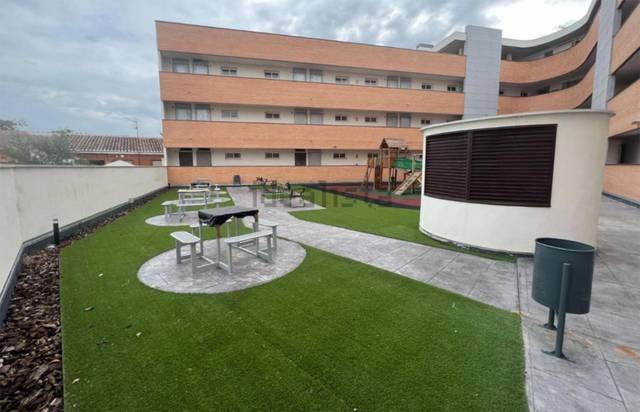 Piso en Alquiler en Plaza Arroyo Abajo, 8 en Santo Domingo-Caudilla