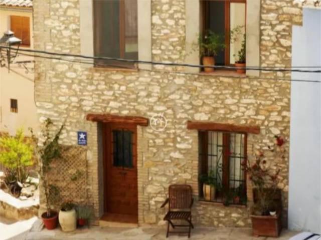 Piso en Venta en Calle Cambra, 48 en Jérica