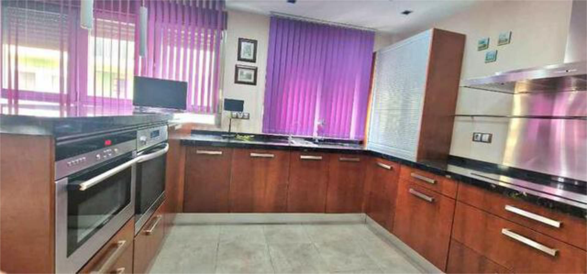 Kitchen of Apartment for sale in Elche / Elx  with Terrace